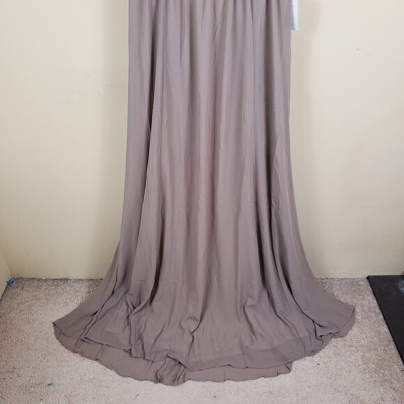 Show Me Your Mumu Faye Flutter Maxi Dress in Dune Chiffon Women's Size XL - Picture 4 of 12